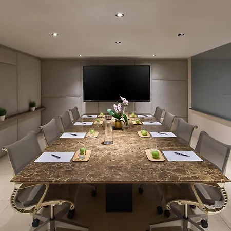 Pan Pacific Serviced Suites Beach Road, Singapore-3